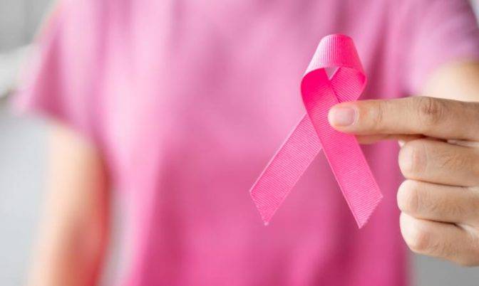 علماء أمريكيون يقتلون 95 بالمئة من خلايا سرطان الثدي