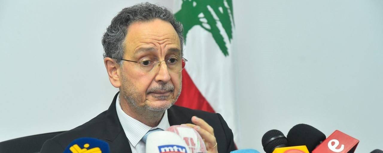 وزير الاقتصاد يطلب تخفيض الأسعار بعد هبوط الدولار