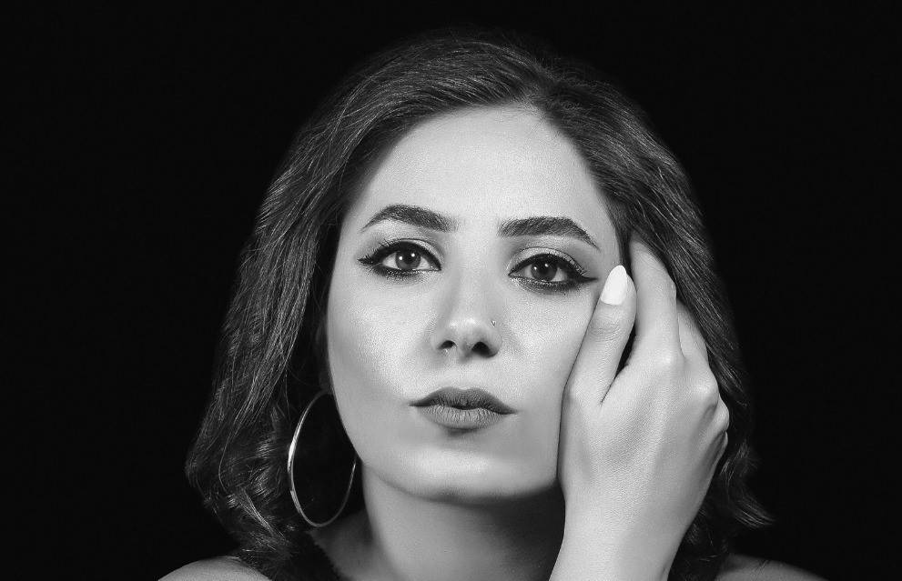 المخرجة  باميلا نصور تفوز بجائزة "أفضل مخرجة للفيلم التجريبي" في مهرجان البرازيل الدولي