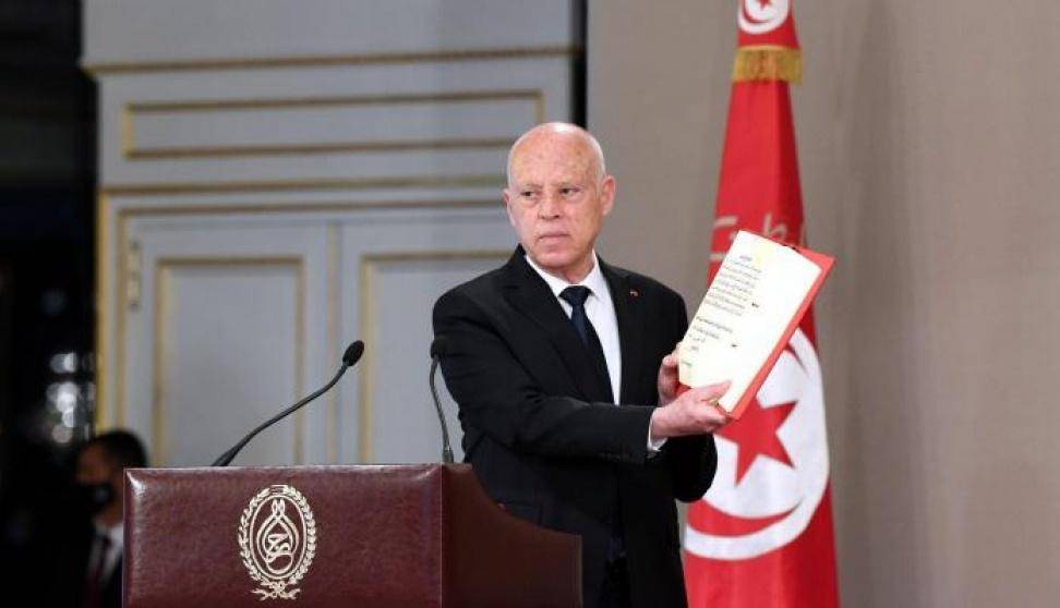 سعيد: لدي قائمة بأسماء من نهبوا أموال البلاد وهذا ما سنفعله معهم