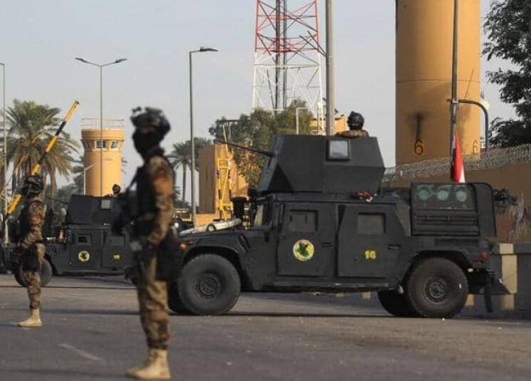 "هجومٌ صاروخيّ" في محيط السفارة الأميركية تزامناً مع عودة الكاظمي من واشنطن