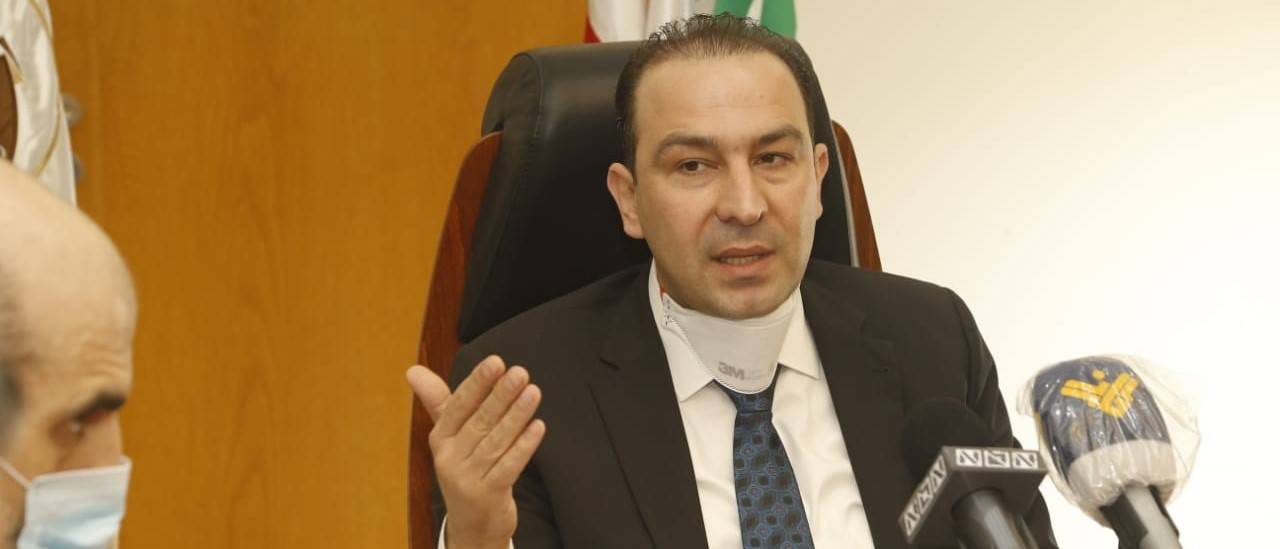 مرتضى: لتكثيف نشاط مروحيات الإطفاء في الهرمل