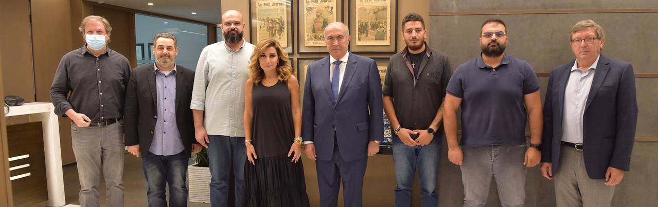 مخزومي استقبل وفد عائلات شهداء انفجار المرفأ