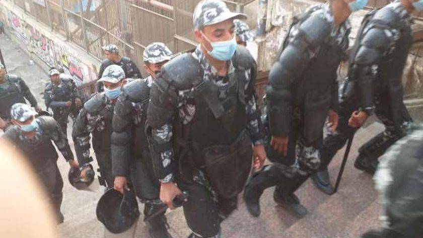 الأمن المصري ينتشر في محيط منطقة المرج بعد اشتباكات دموية وسقوط ضحايا
