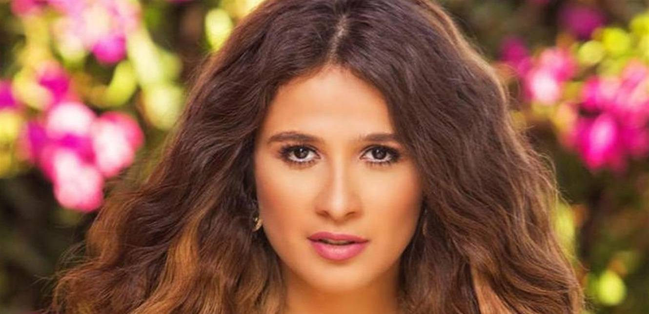 3 شائعات مثيرة تلاحق ياسمين عبد العزيز قبل مغادرة المستشفى