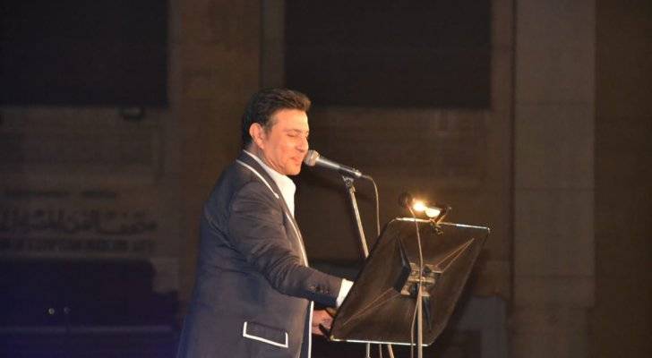 أول حفل لـ هاني شاكر بعد تجاوزه أزمته الصحيّة