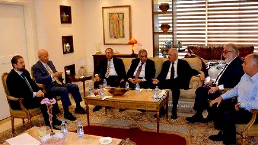 "التشاوري" : التنازلات المتبادلة هي الفرصة الوحيدة المتاحة