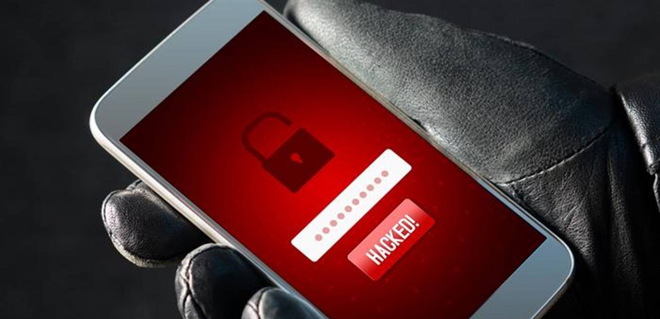 إعادة تشغيل الهاتف .. طريقة بسيطة لمنع اختراقه