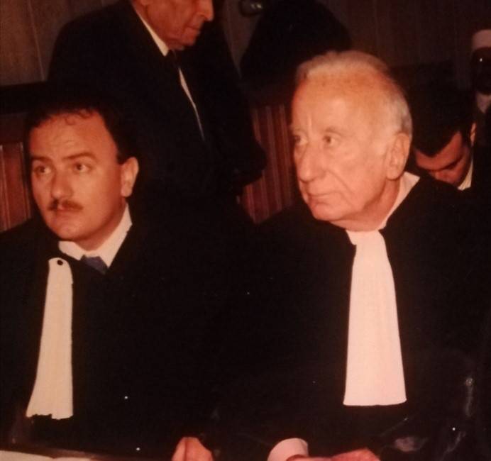 القضاة والمحامون...مواقف وطرائف