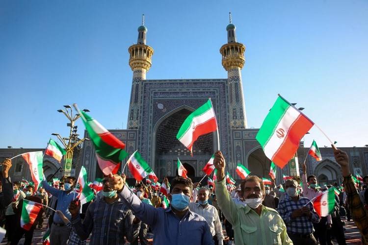 طهران ترفض الاتهامات عن علاقتها بعملية الاعتداء على سفينة قرب الفجيرة