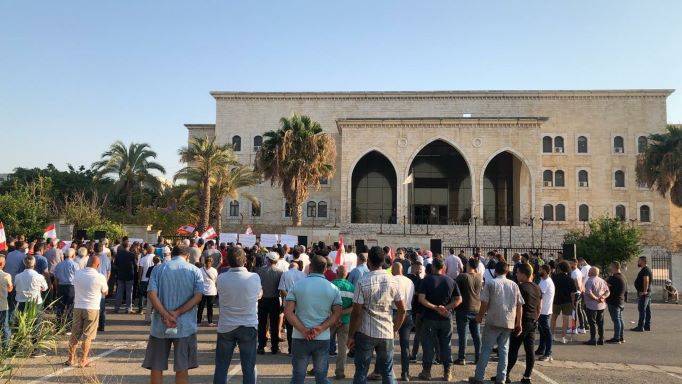 وقفة أمام قصر العدل في صيدا بذكرى انفجار المرفأ: نعم لرفع الحصانات