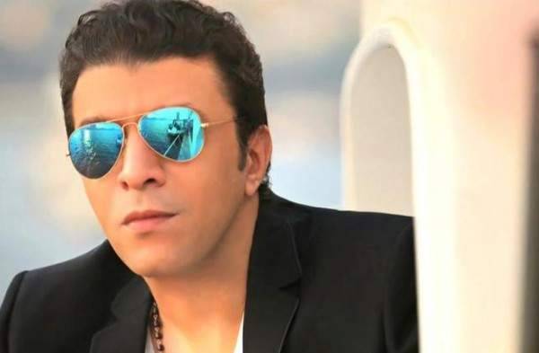 إصابة مصطفى كامل وعائلته بفيروس كورونا