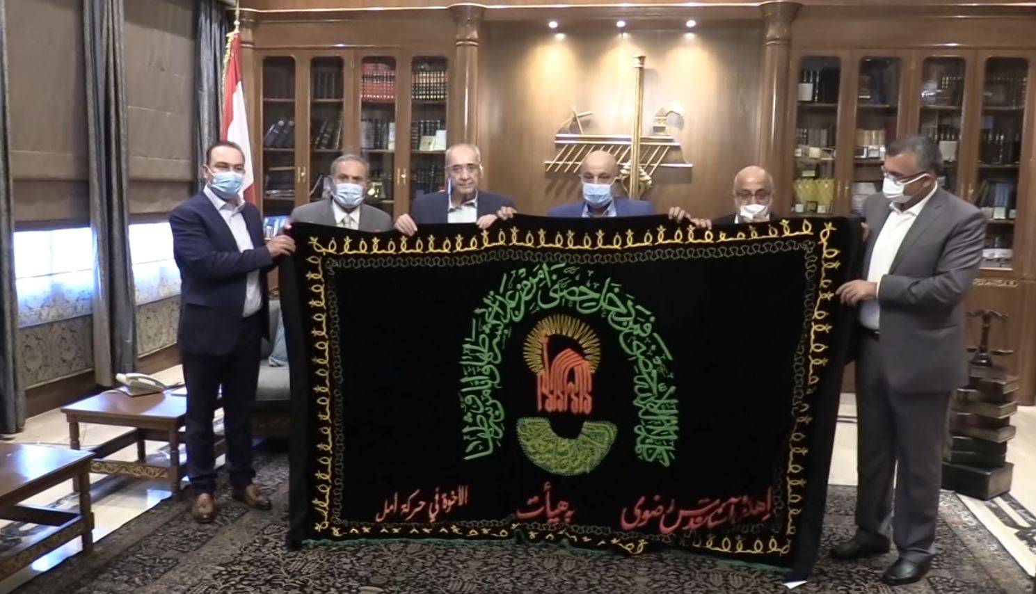 الرئيس بري استقبل وفد حركة امل العائد من طهران