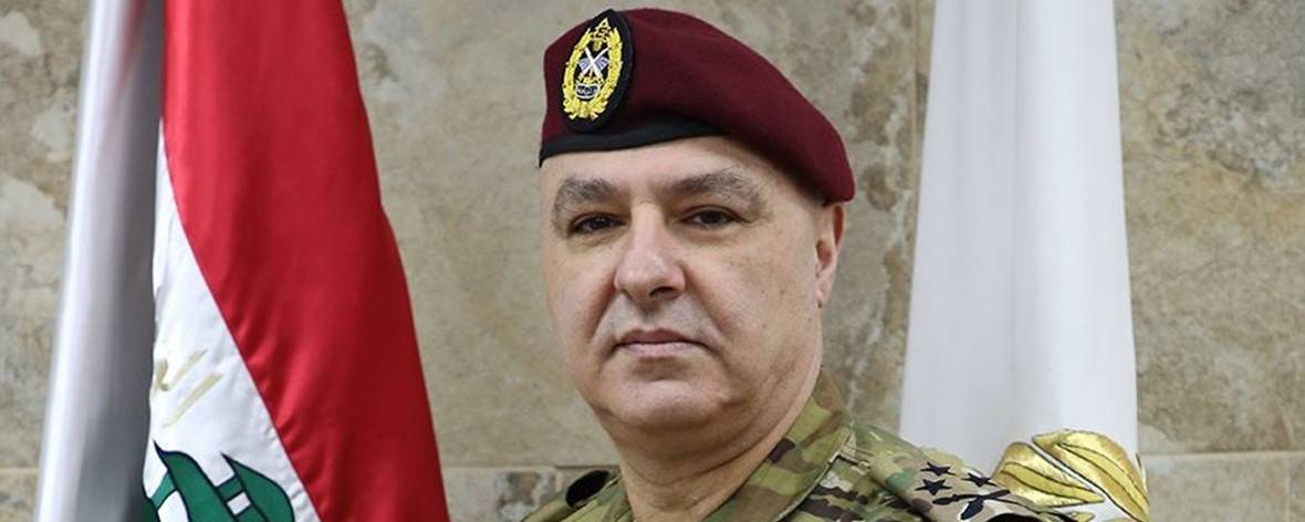 قائد الجيش الى قطر