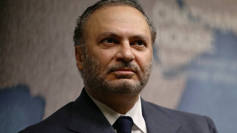 قرقاش يؤكد لسعيد دعم الإمارات لـ