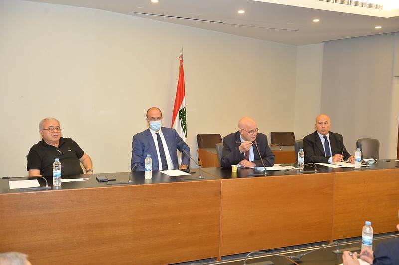 لجنة الصحة توافق على الاستيراد الطارئ للدواء بشروط