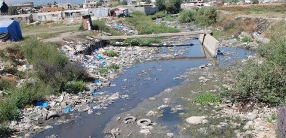إجتماع موسع عن تلوث الليطاني: تشكيل خلية أزمة ولجنة مصغرة لمتابعة الموضوع