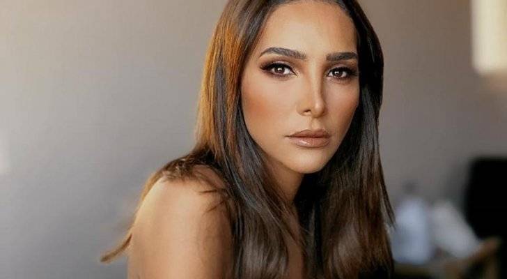 أميرة فراج تطرح 