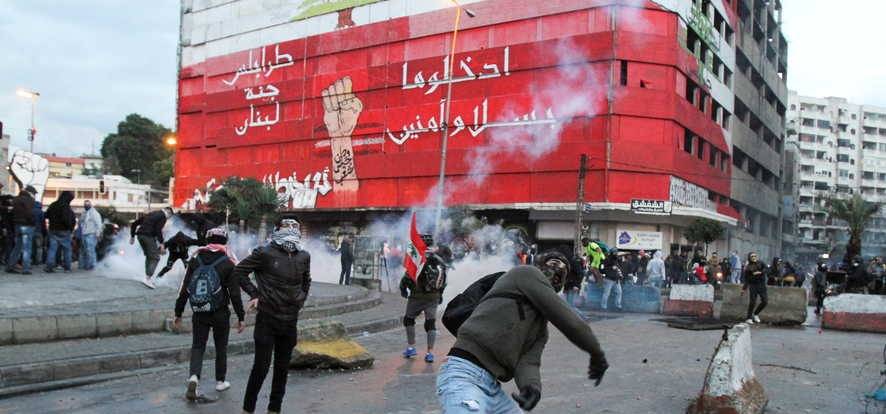 شارك في أعمال الشغب... فأوقفه الجيش