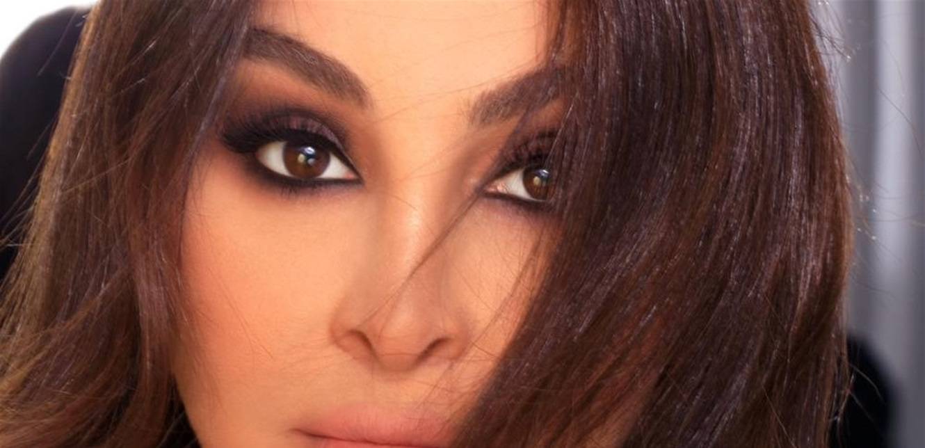 إليسا تودّع جمهورها: ”رح إشتقلكن“