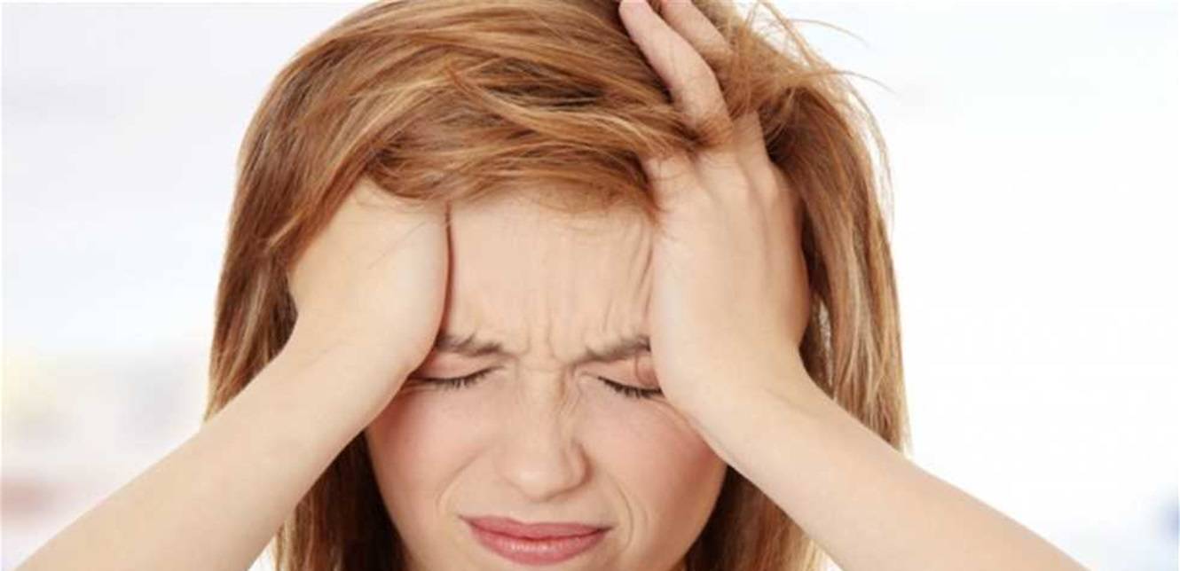 لماذا نُصاب بالصداع؟