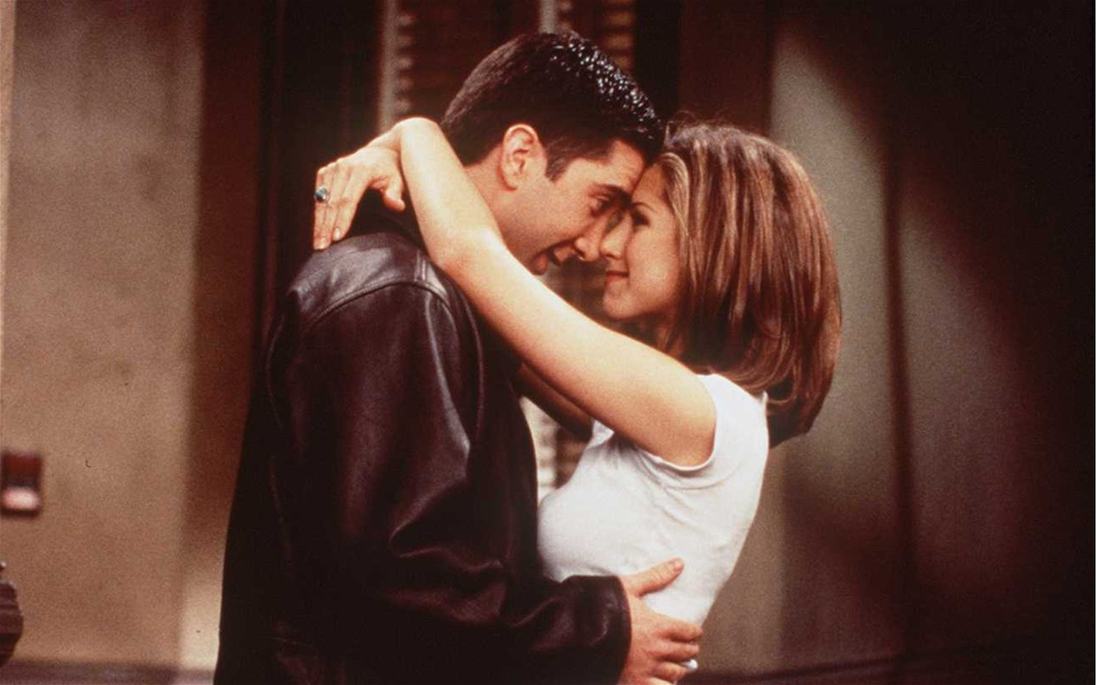 مفاجأة سارة لمحبي Friends.. هل ستتجسد قصة حب روس ورايتشل في الواقع؟