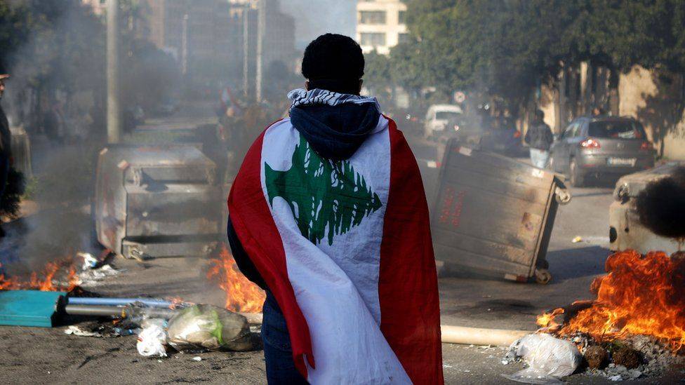 لبنان بين فكي المستحيل