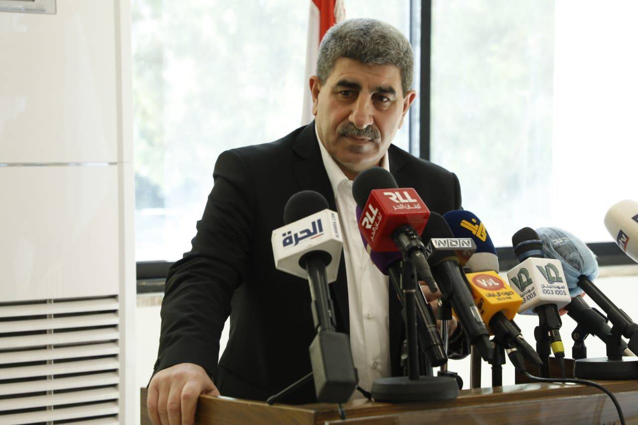 طليس ينوه بعمليات دهم الجيش للمحطات
