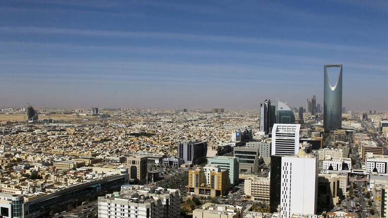 بينها دولتان عربيتان.. الوجهات المفضلة للمهاجرين