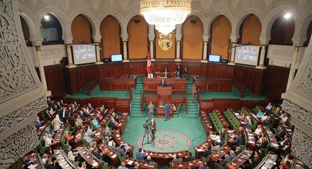 وضع النائب التونسي زهير مخلوف قيد الإقامة الجبرية