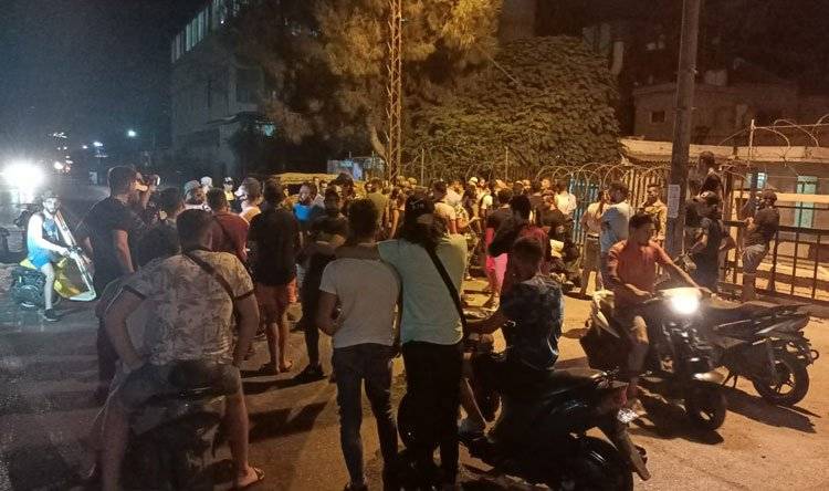 تظاهرة احتجاج أمام كهرباء قاديشا في البحصاص