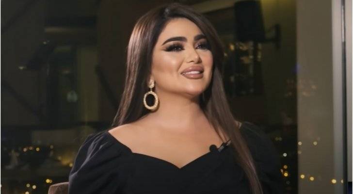بالفيديو - نزار الفارس يحرج ملكة جمال آسيا