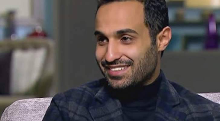 بعد تشبيه زوجته له بالقرد..أحمد فهمي بتعليق ساخر