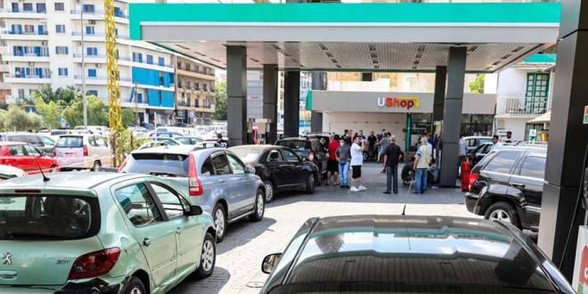 نور نيوز: الوقود المتجه إلى لبنان ملك رجال أعمال منذ لحظة التحميل