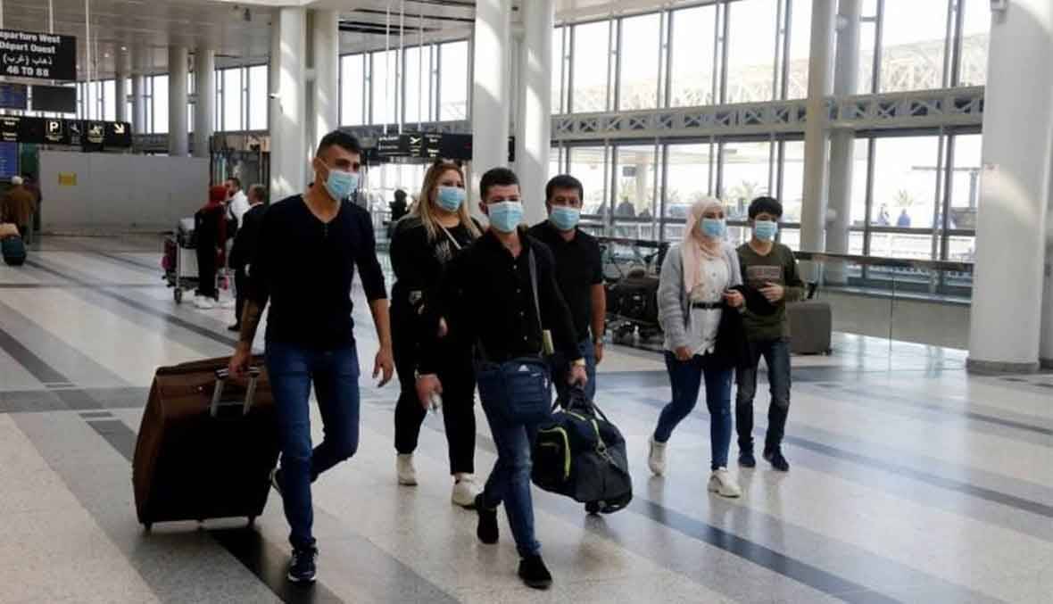 لبنان يفرغ من شبابه