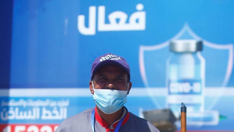 تطعيم المواطنين المصريين ضد كورونا سيكون إجباريا