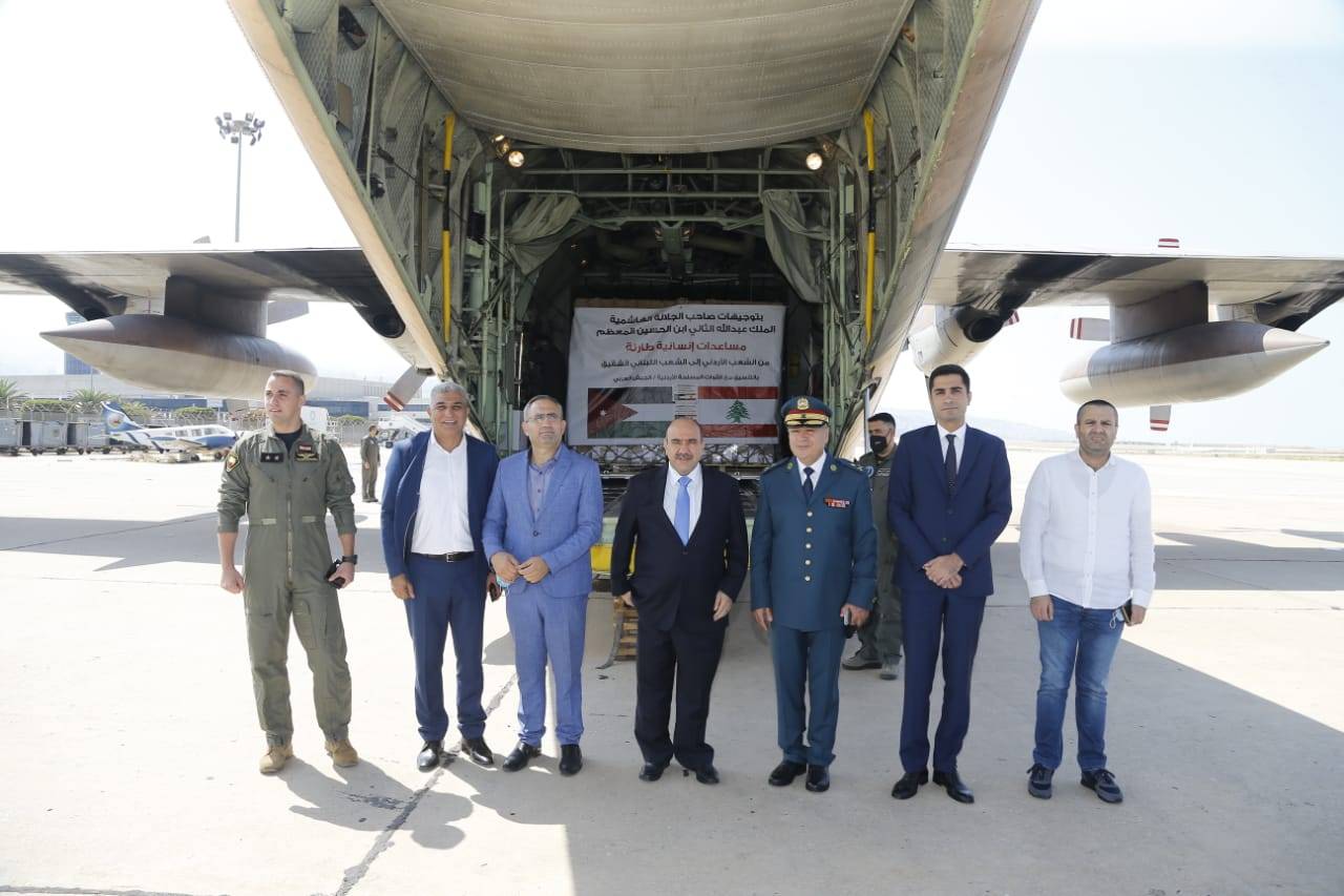 وصول طائرة مساعدات طبية اردنية