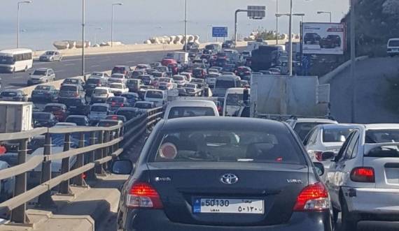 ماذا يحصل في ساحل المتن؟