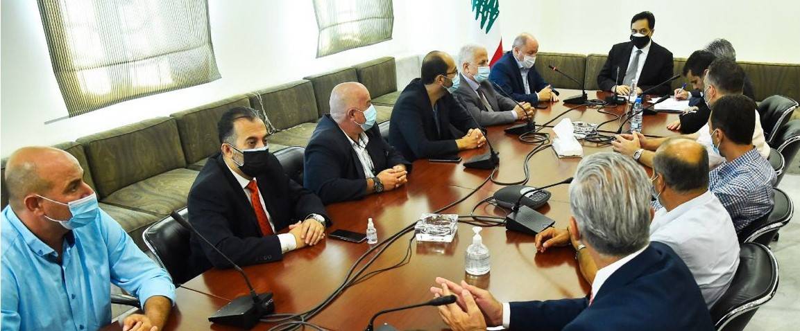 اجتماع في السراي لمعالجة المشاكل المزمنة للمؤسسات والمصالح