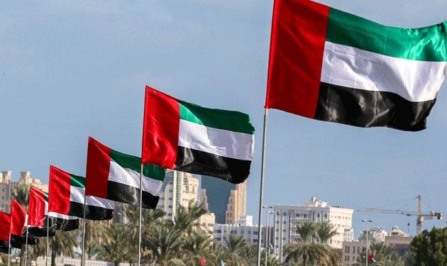 الإمارات تعرب عن أسفها لقطع العلاقات بين الجزائر والمغرب