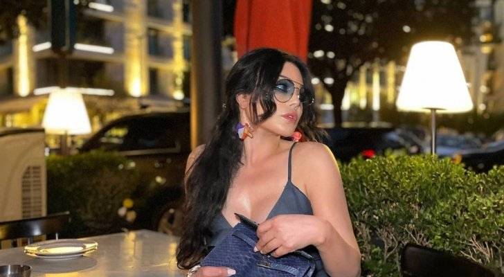 ماذا طلب التلفزيون المصري من هيفا وهبي؟