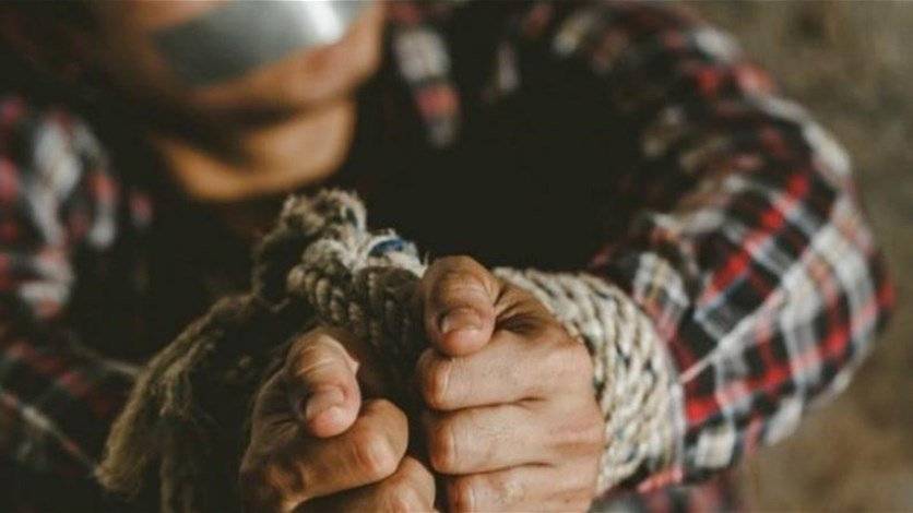 خطف مواطن مغترب من أمام منزله في كامد اللوز