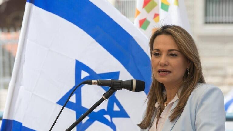 النيابة الإسرائيلية توجه اتهامات لرجل هدد وزيرة التربية والتعليم بالقتل