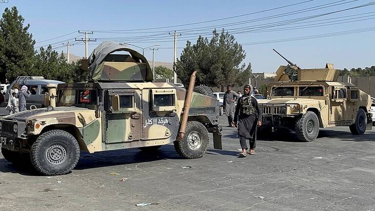 "طالبان" في انتظار الإشارة الأخيرة من الأميركيين لتولي السيطرة الكاملة على مطار كابل