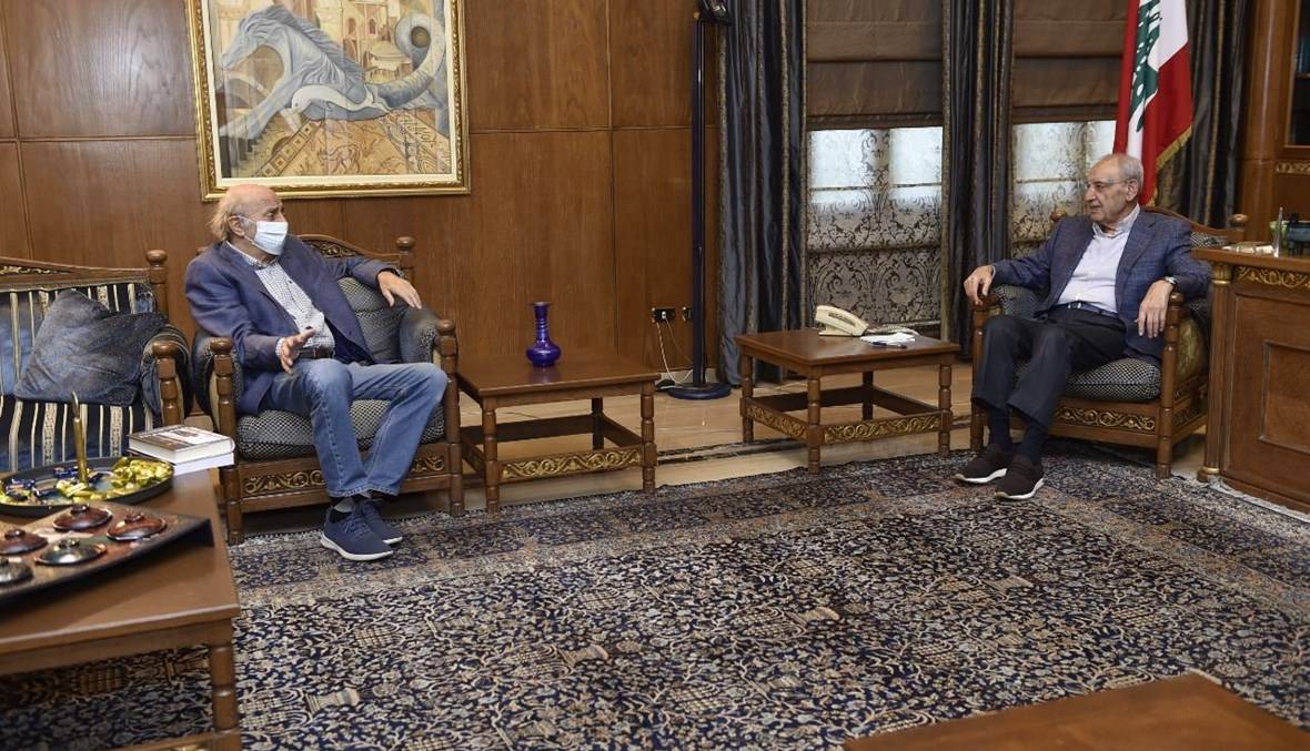 بري وجنبلاط توافقا على تبريد الخلاف بين بعبدا والسنّة