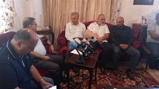 لقاء في مغدوشة... وإسقاط حق