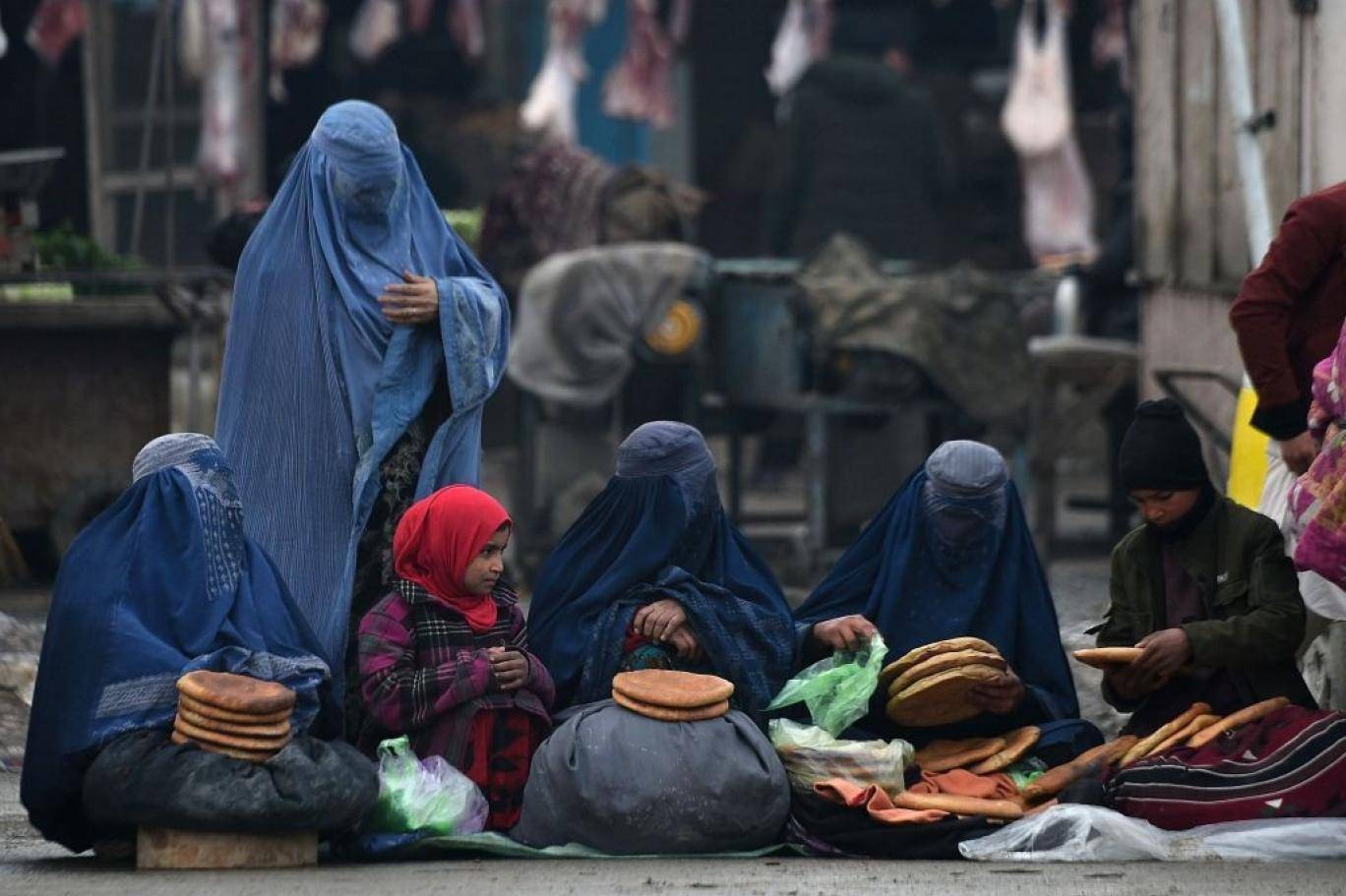 نساء أفغانيات: حياتنا في خطر .. أنقذونا