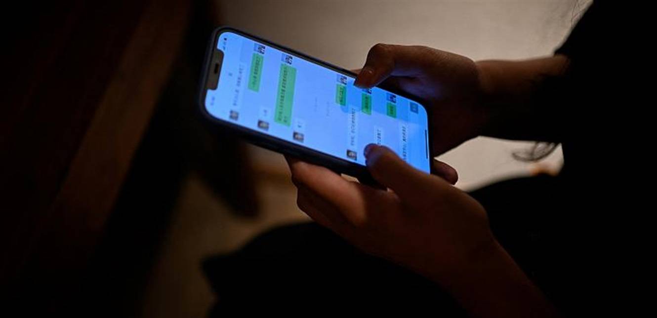 في الصين.. شاباتٌ يدخلن في علاقات غرامية مع 