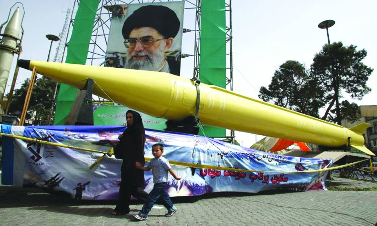 طهران تكشف عن وجود خيارات اخرى في حال فشلت المفاوضات النووية
واللقاءات الايرانية ــ السعودية متواصلة