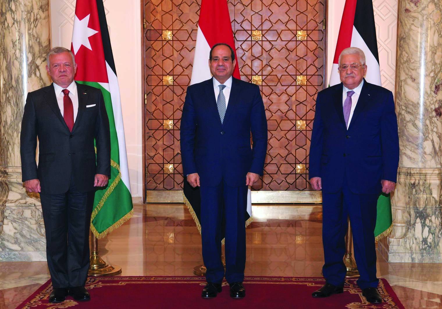 القمة المصرية ــ الفلسطينية ــ الأردنية تبحث ملفا الهدنة والتسوية السياسية في غزة